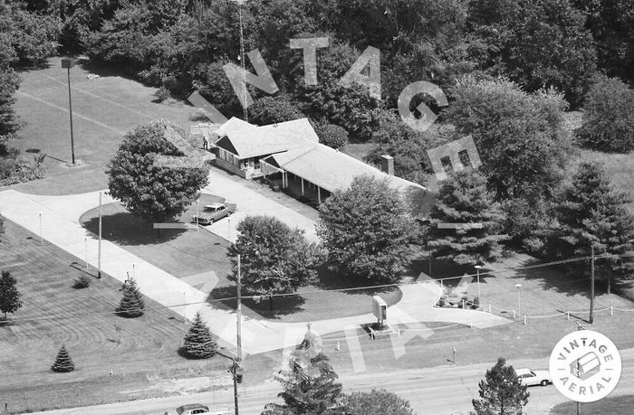 Black River Motel - Old Aerial